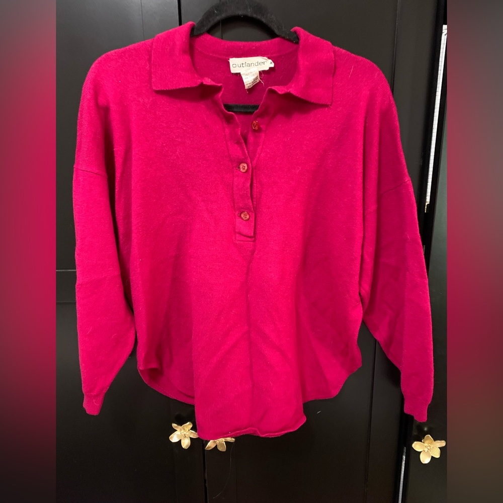 Outlander Women's V-Neck Sweater in Vibrant Pink Merino Wool cozy Scandi Girl